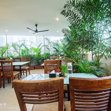 Hotel Skylink Hospitality Mahalaxmi Mumbai Eksteriør bilde