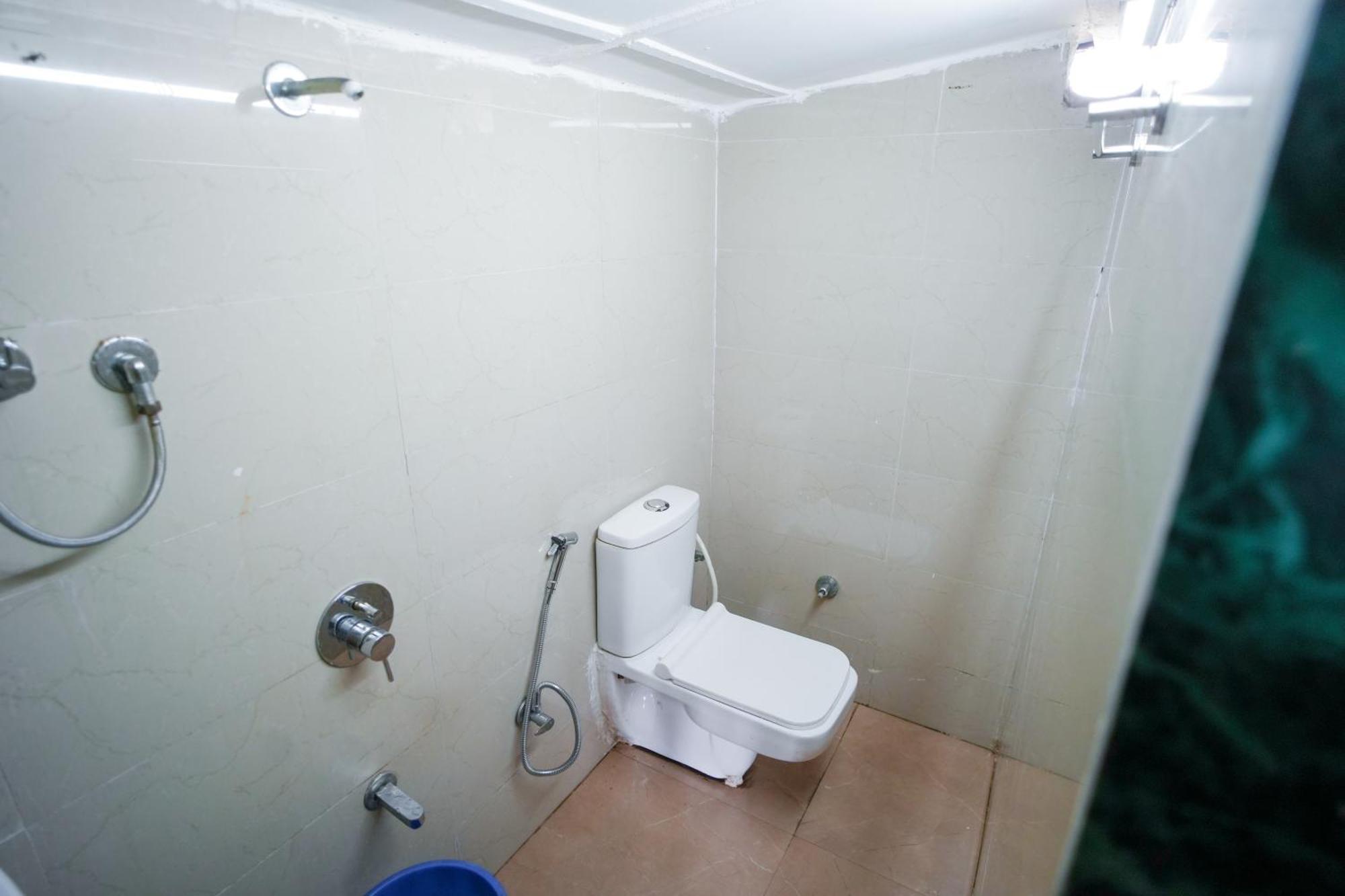 Hotel Skylink Hospitality Mahalaxmi Mumbai Eksteriør bilde